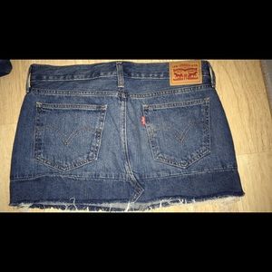 Levis mini skirt